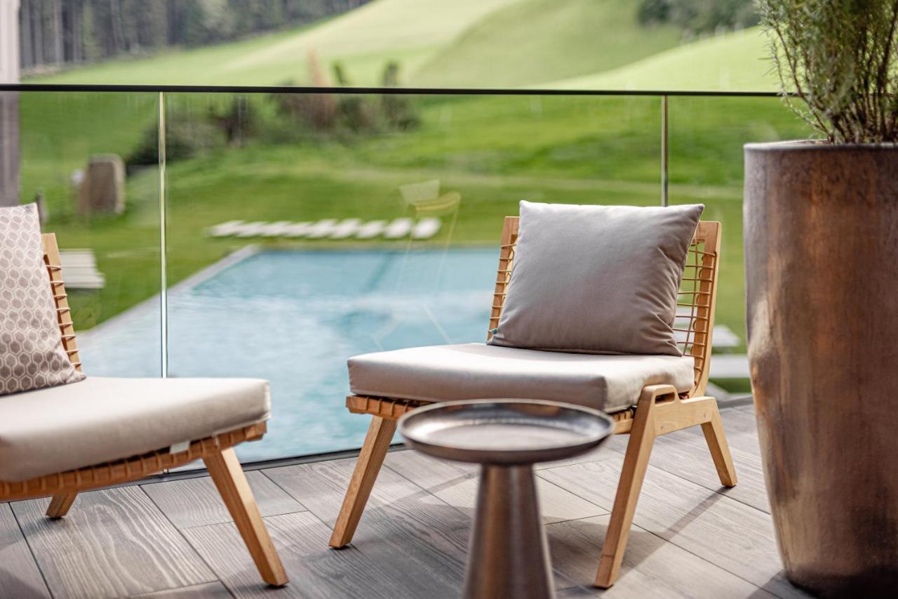 לוטאגו Alpine Luxury Spa Resort Schwarzenstein מראה חיצוני תמונה