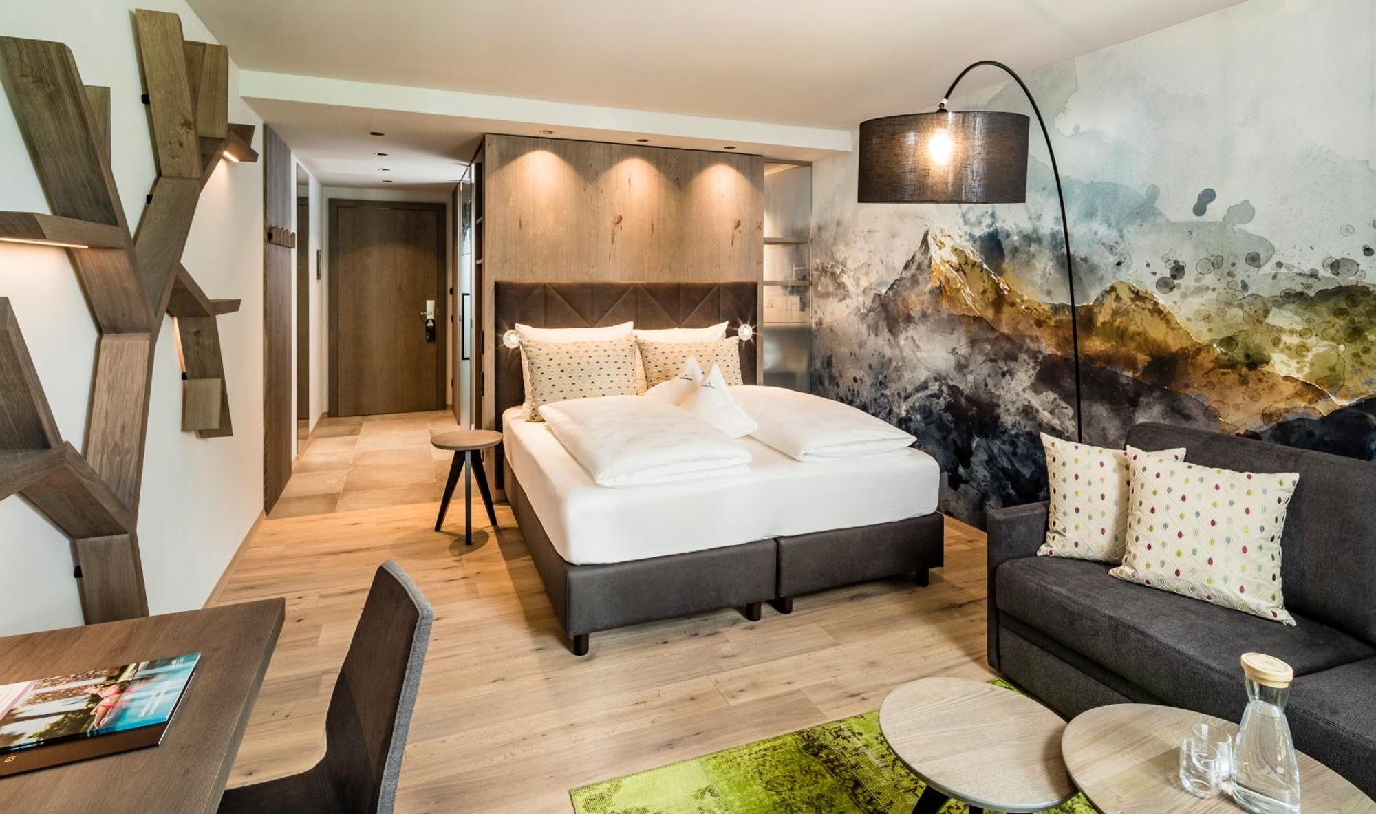 לוטאגו Alpine Luxury Spa Resort Schwarzenstein מראה חיצוני תמונה