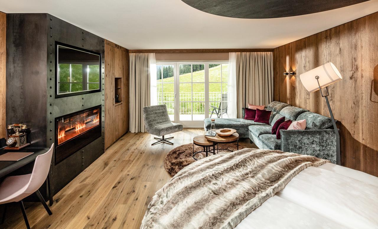 לוטאגו Alpine Luxury Spa Resort Schwarzenstein מראה חיצוני תמונה